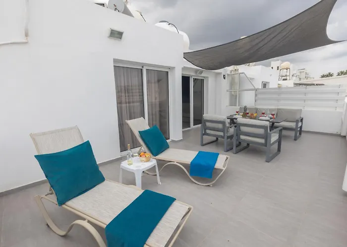 Evas Πρωταράς